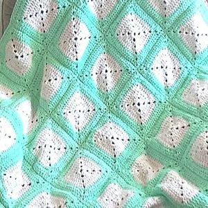 Hand Crocheted Green Pink Afghan Throw Blanket NWT